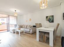 Resale - Apartment / flat - Parque Avenidas