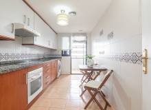 Resale - Apartment / flat - Parque Avenidas