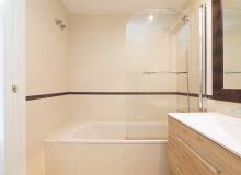 Resale - Apartment / flat - Parque Avenidas