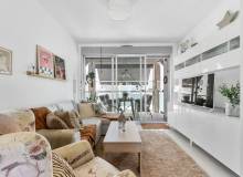 Resale - Apartment / flat - Punta Prima
