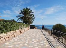 Resale - Apartment / flat - Punta Prima