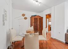 Resale - Apartment / flat - Punta Prima
