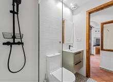 Resale - Apartment / flat - Punta Prima