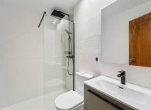 Resale - Apartment / flat - Punta Prima