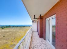 Resale - Apartment / flat - Punta Prima