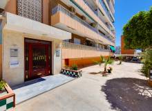 Resale - Apartment / flat - Punta Prima