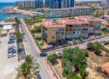 Resale - Apartment / flat - Punta Prima