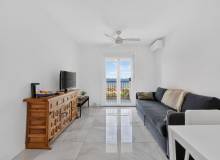 Resale - Apartment / flat - Punta Prima