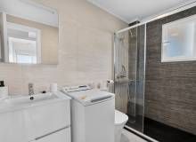 Resale - Apartment / flat - Punta Prima