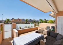Resale - Apartment / flat - Punta Prima