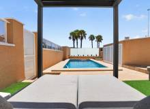 Resale - Apartment / flat - Punta Prima