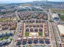 Resale - Apartment / flat - Punta Prima