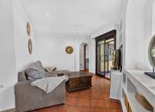 Resale - Apartment / flat - Punta Prima