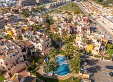 Resale - Apartment / flat - Punta Prima