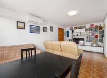 Resale - Apartment / flat - Torrevieja - La Mata