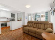 Resale - Apartment / flat - Torrevieja - La Mata