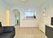Resale - Apartment / flat - Torrevieja - La Mata