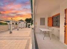 Resale - Apartment / flat - Torrevieja - La Mata