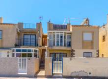 Resale - Apartment / flat - Torrevieja - La Siesta