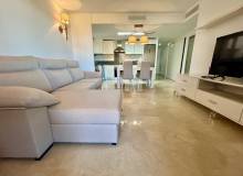 Resale - Apartment / flat - Torrevieja - Punta Prima