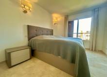 Resale - Apartment / flat - Torrevieja - Punta Prima