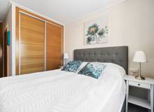 Resale - Apartment / flat - Torrevieja - Punta prima