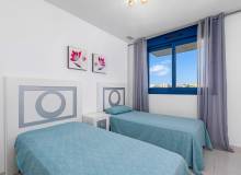 Resale - Apartment / flat - Torrevieja - Punta Prima