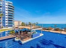 Resale - Apartment / flat - Torrevieja - Punta Prima
