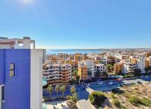 Resale - Apartment / flat - Torrevieja - Punta Prima