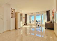 Resale - Apartment / flat - Torrevieja - Punta Prima