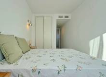 Resale - Apartment / flat - Torrevieja - Punta Prima