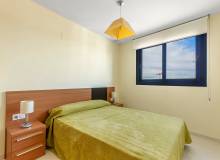 Resale - Apartment / flat - Torrevieja - Punta Prima