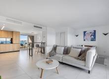 Resale - Apartment / flat - Torrevieja - Punta Prima