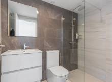 Resale - Apartment / flat - Torrevieja - Punta Prima