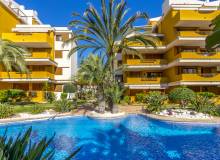 Resale - Apartment / flat - Torrevieja - Punta Prima