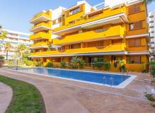 Resale - Apartment / flat - Torrevieja - Punta Prima