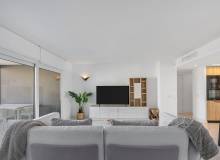 Resale - Apartment / flat - Torrevieja - Punta Prima