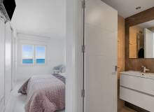Resale - Apartment / flat - Torrevieja - Punta Prima