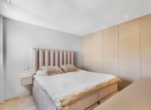 Resale - Apartment / flat - Torrevieja - Punta Prima