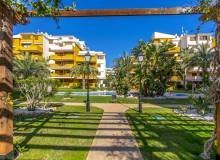 Resale - Apartment / flat - Torrevieja - Punta Prima