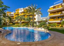 Resale - Apartment / flat - Torrevieja - Punta Prima