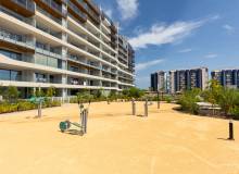 Resale - Apartment / flat - Torrevieja - Punta Prima