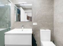 Resale - Apartment / flat - Torrevieja - Torrevieja Centro