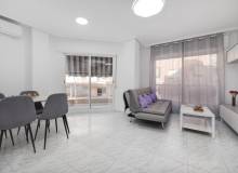Resale - Apartment / flat - Torrevieja - Torrevieja Centro