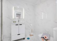 Resale - Apartment / flat - Torrevieja - Torrevieja Centro