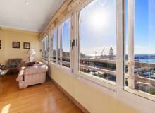 Resale - Apartment / flat - Torrevieja - Torrevieja Centro