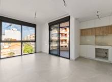 Resale - Apartment / flat - Torrevieja - Torrevieja Centro