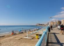 Resale - Apartment / flat - Torrevieja - Torrevieja Centro