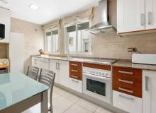 Resale - Apartment / flat - Torrevieja - Torrevieja Centro