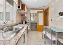 Resale - Apartment / flat - Torrevieja - Torrevieja Centro